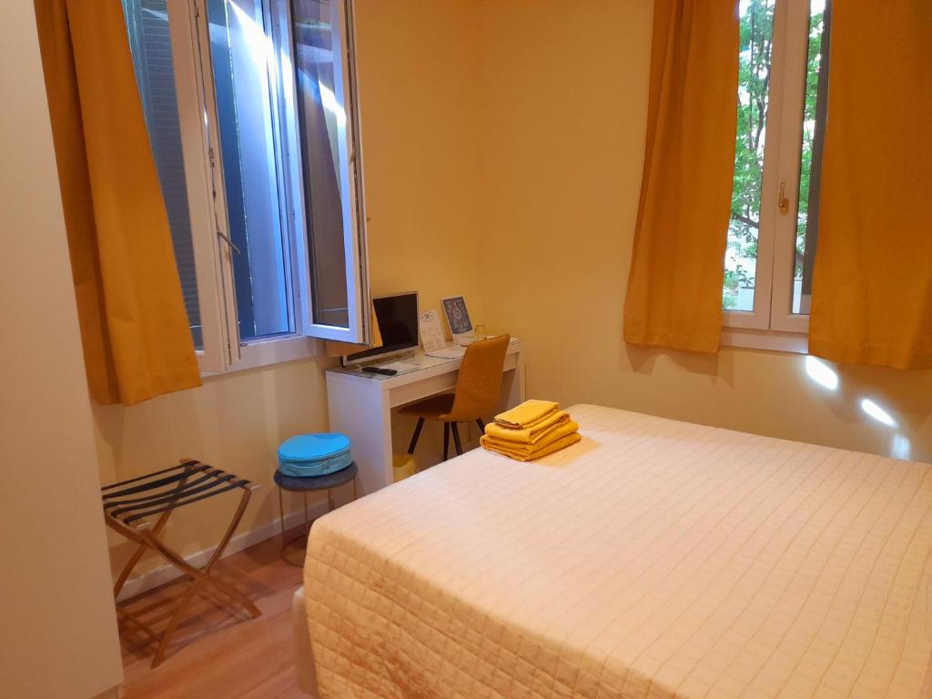 Meuble' 21 di Anna - Double Room With Private Bathroom