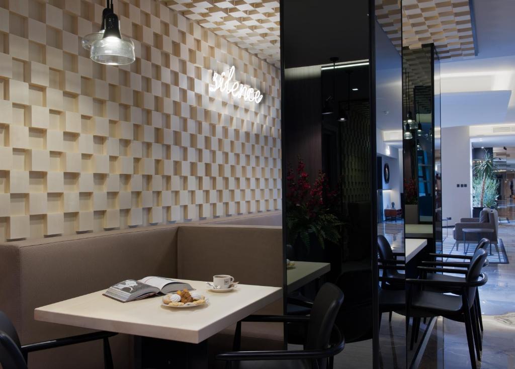 Hotel Lombardia - Resim 43