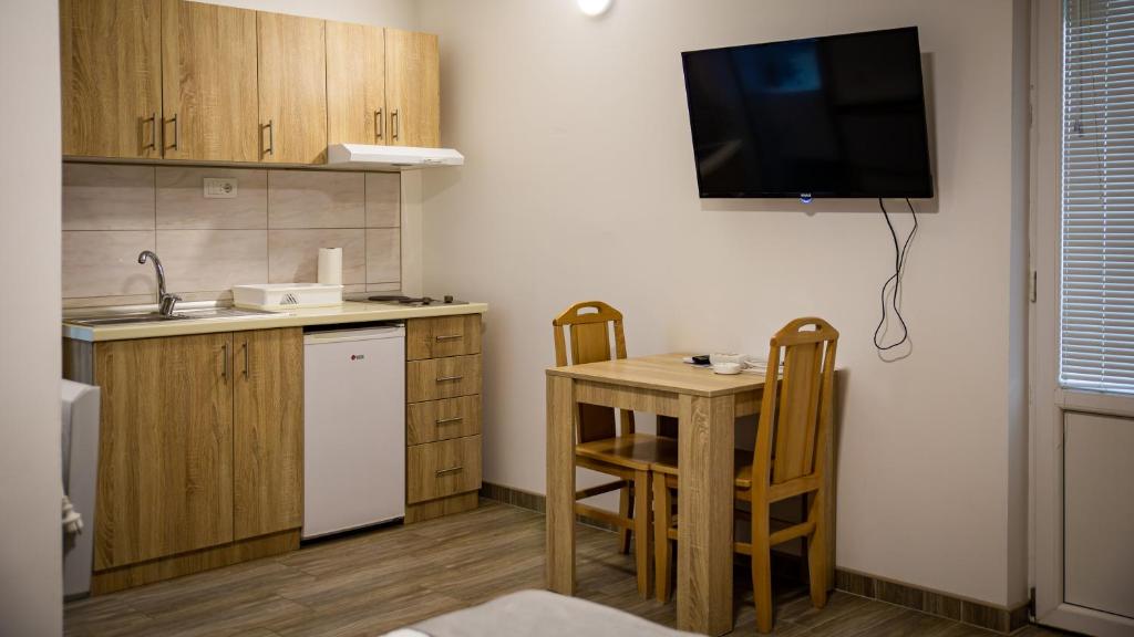 Kuchyň nebo kuchyňský kout v ubytování S&M Apartmani