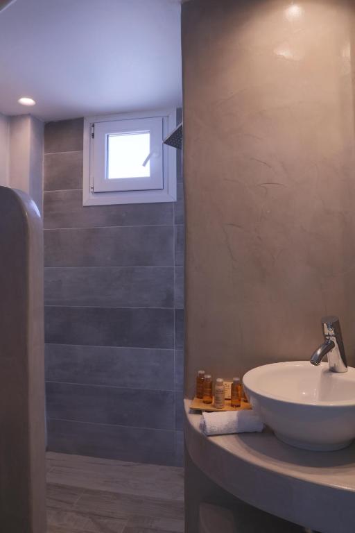 Koupelna v ubytování Glykeria Mini Suites