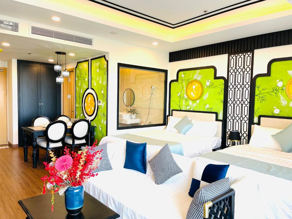 FLC view biển cách biển 19m, giường đôi, sofa bed, 49m2. khoảng 100 căn.
