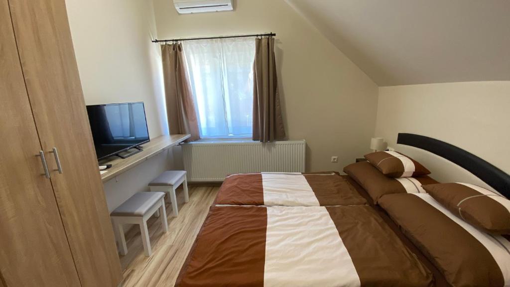 Korall Apartman - Rala De Reina Estándar