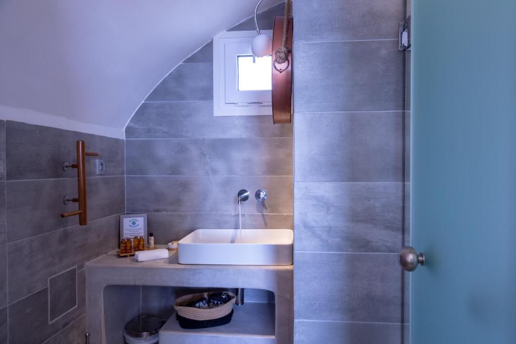 Koupelna v ubytování Glykeria Mini Suites
