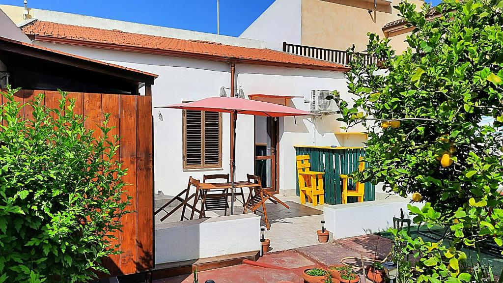 Il Cortile del Sole a Olmedo - Oasi B&B vicino Alghero