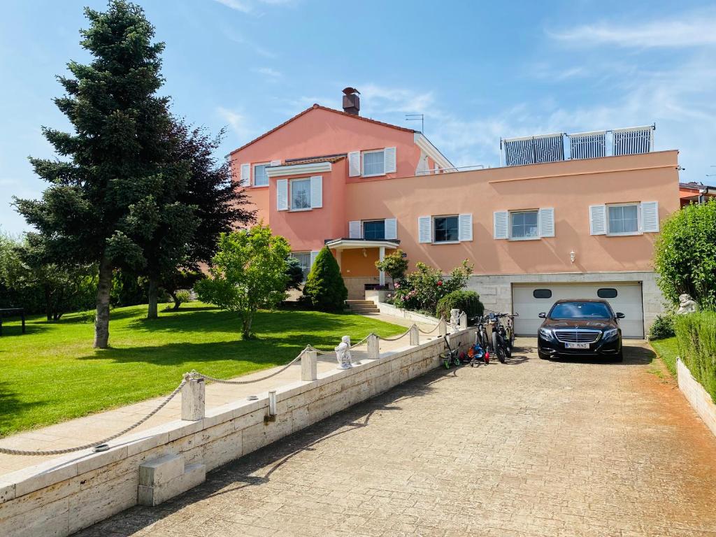 Budova, kde se apartmán nachází