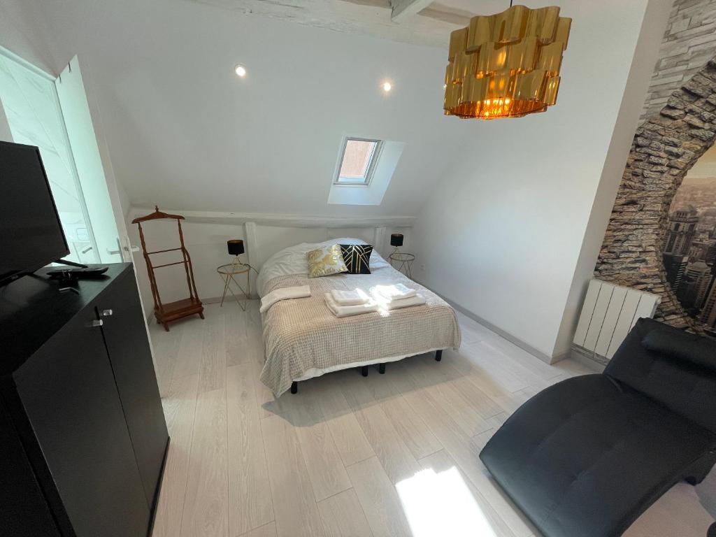 Esprit New York ........ au cœur de Mulhouse - One-Bedroom Apartment