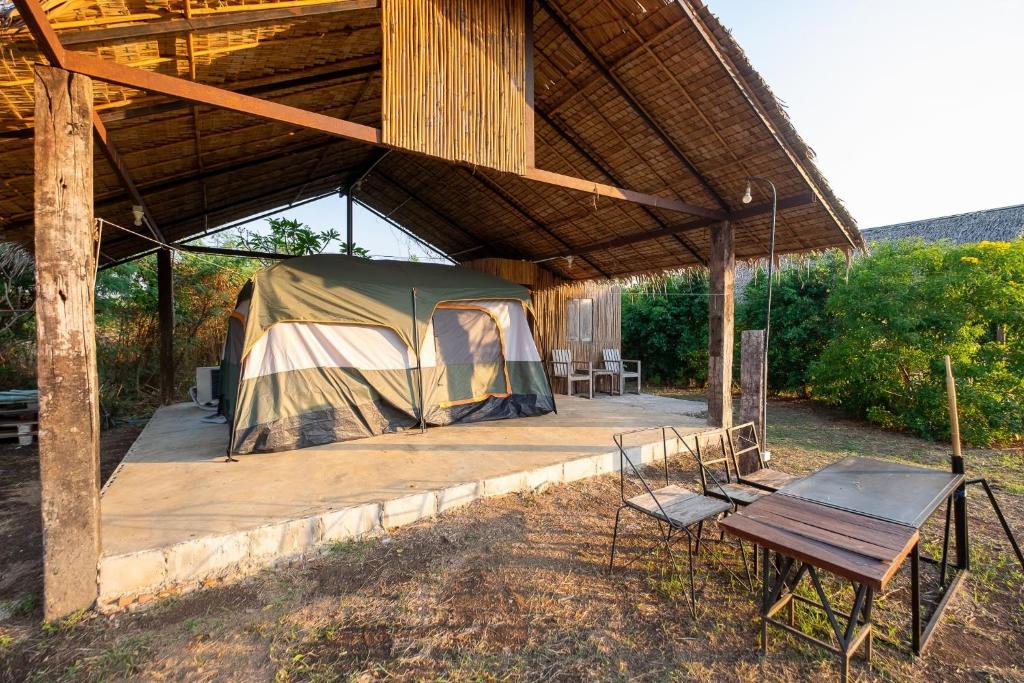ชิดธาร รีสอร์ท - Double Room With Mountain View