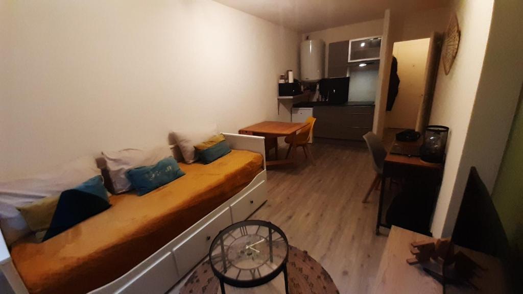 Studio 202 au 15 rue Battant à Besançon - One-Bedroom Apartment