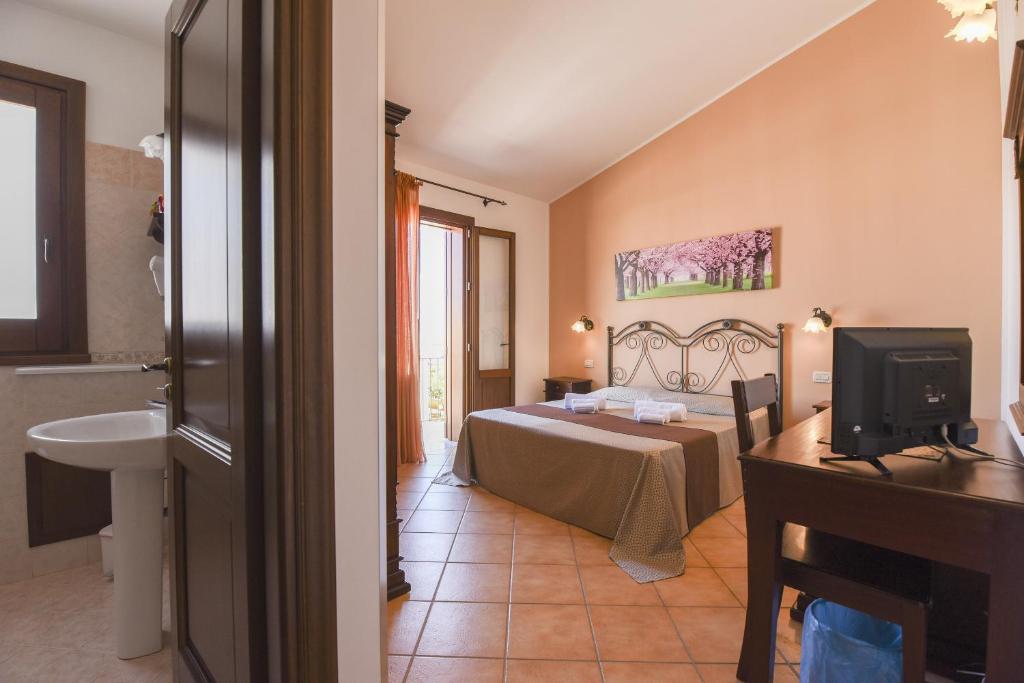 Aurora Castelluzzo - Chambre Double Supérieure Avec Balcon