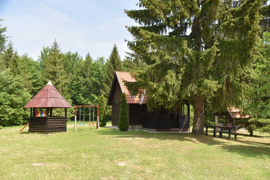 Vikendica na Sokolini - Two-Bedroom House