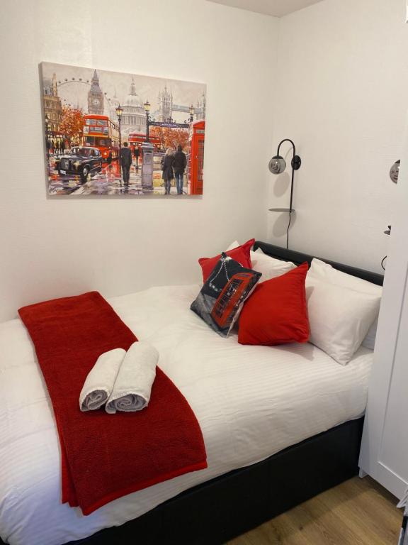 Secret Garden Home Elephant & Castle, London (updated prices 2024)