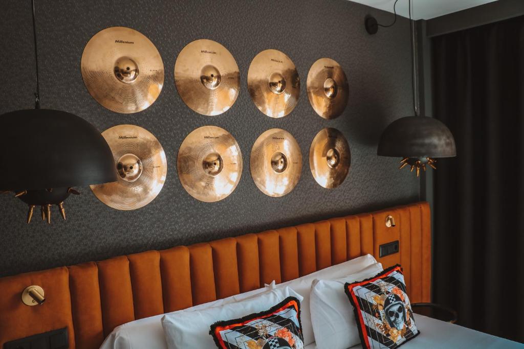 Cama ou camas em um quarto em Marins Beach Club - Adults Only Hotel