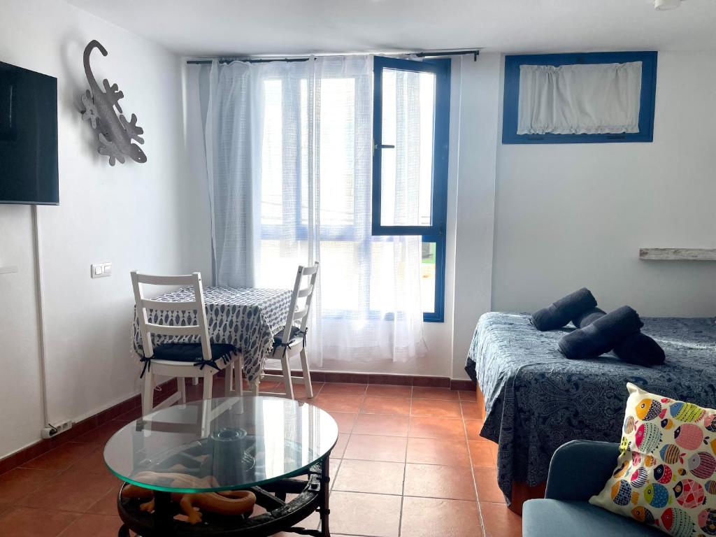 Casa Pescado el descanso del lagarto, Arrecife – Precios ...