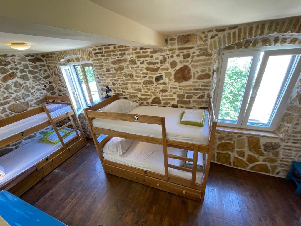 Posteľ alebo postele v izbe v ubytovaní Tequila Bar Hostel
