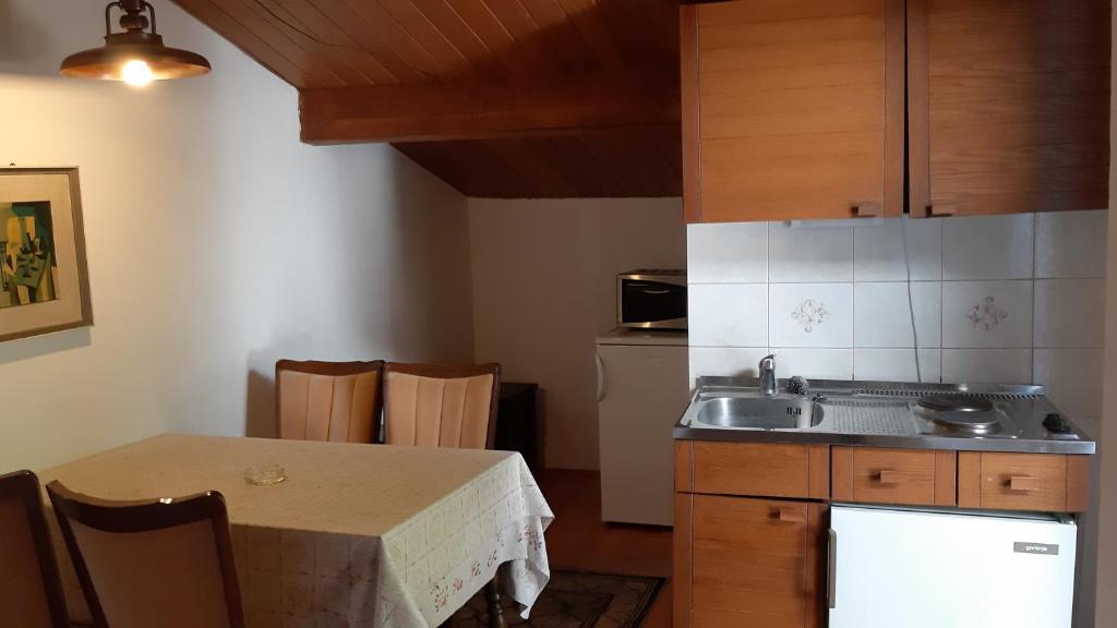 Fotografie z fotogalerie ubytování Apartments Oleandar v destinaci Selce