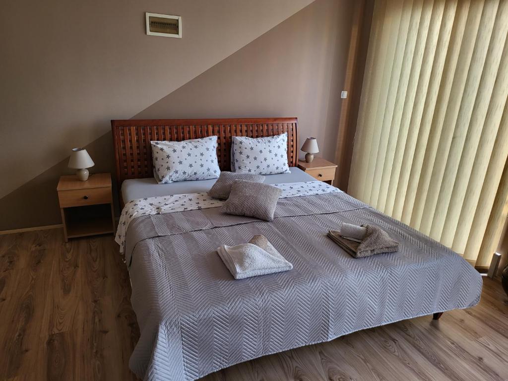 Cama o camas de una habitación en Sun and river Apartments