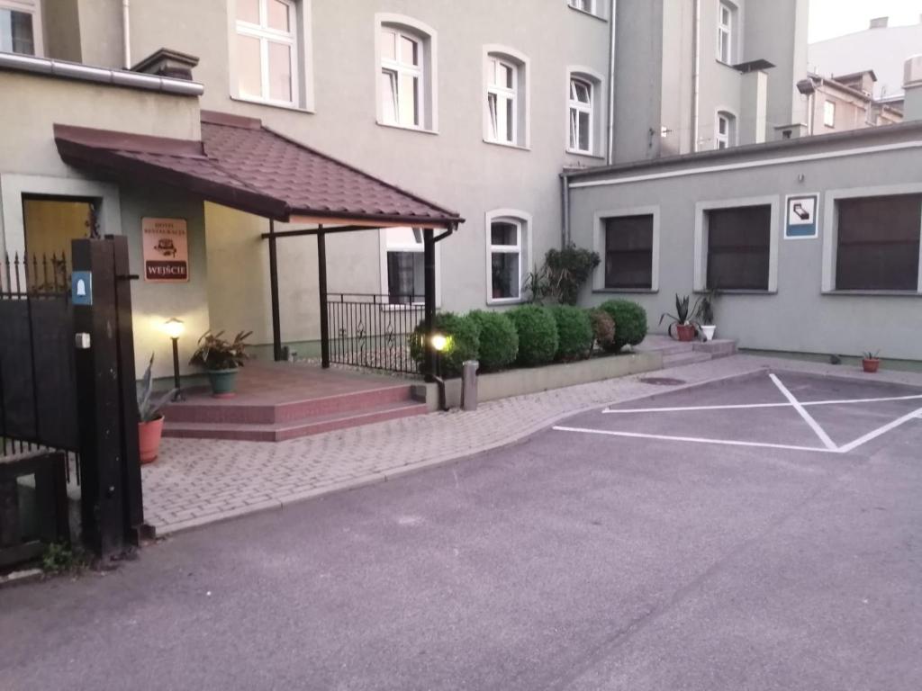 Budova, v ktorej sa hotel nachádza