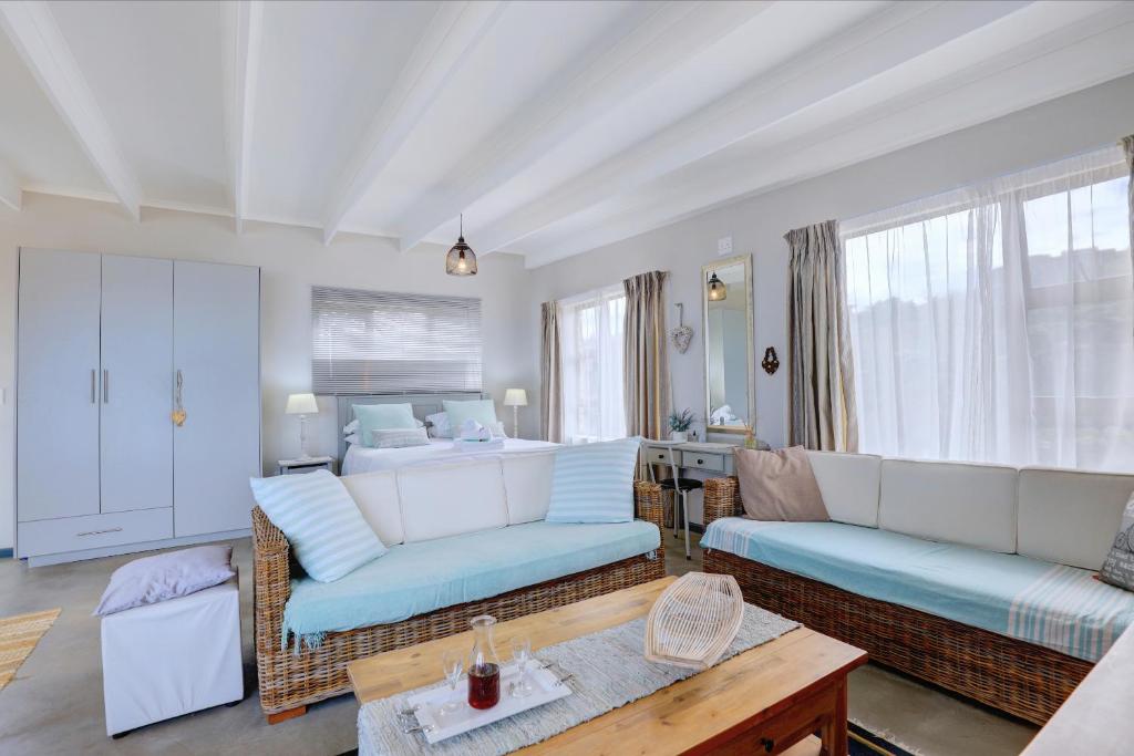 Belle Vue Suite - Image 26