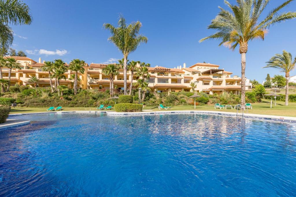 Bazén v ubytovaní Penthouse Puerto Banus Sea View alebo v jeho blízkosti