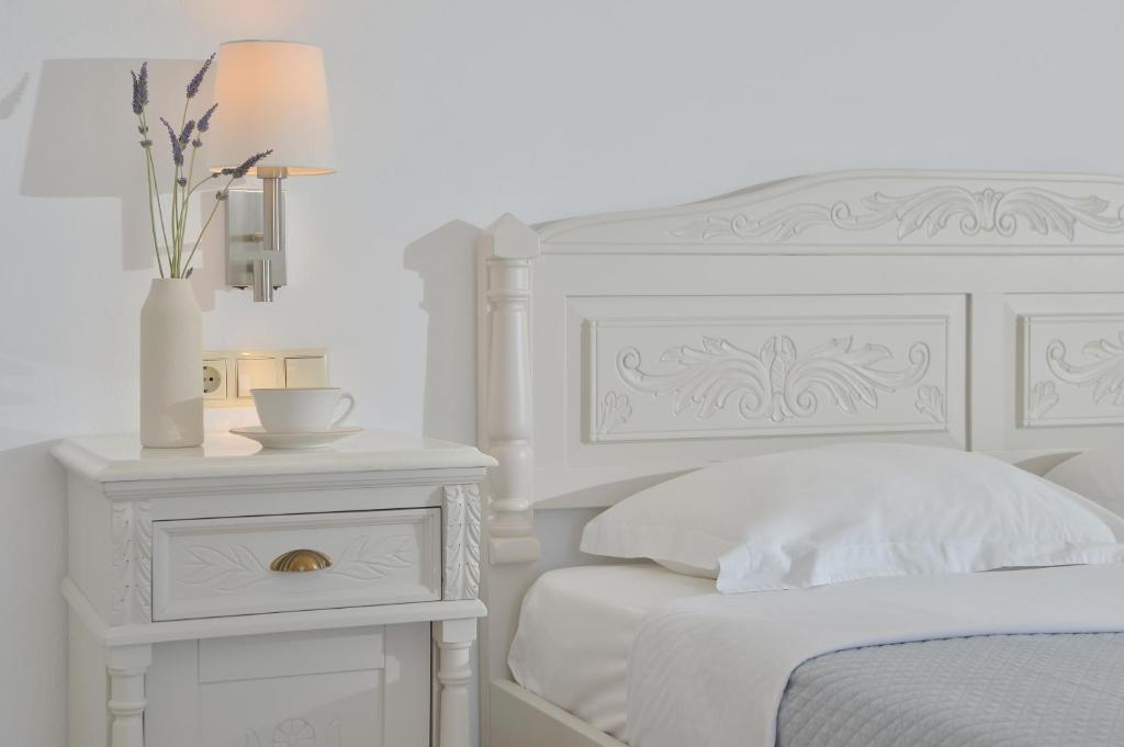 Postel nebo postele na pokoji v ubytování Hotel Mediterranean