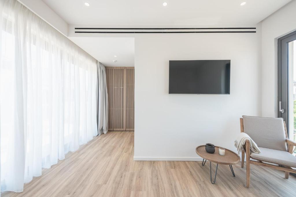 Ceramian Athens - Resim 19