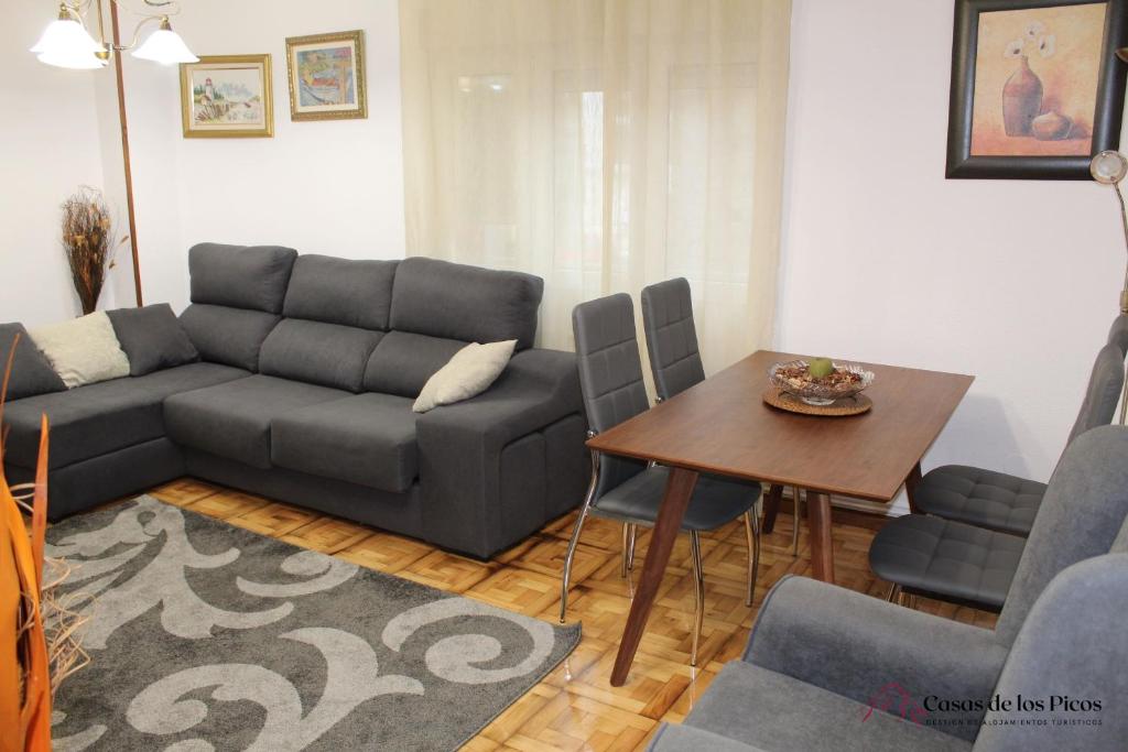 Posezení v ubytování VUT La Fuentina -Casas de los Picos