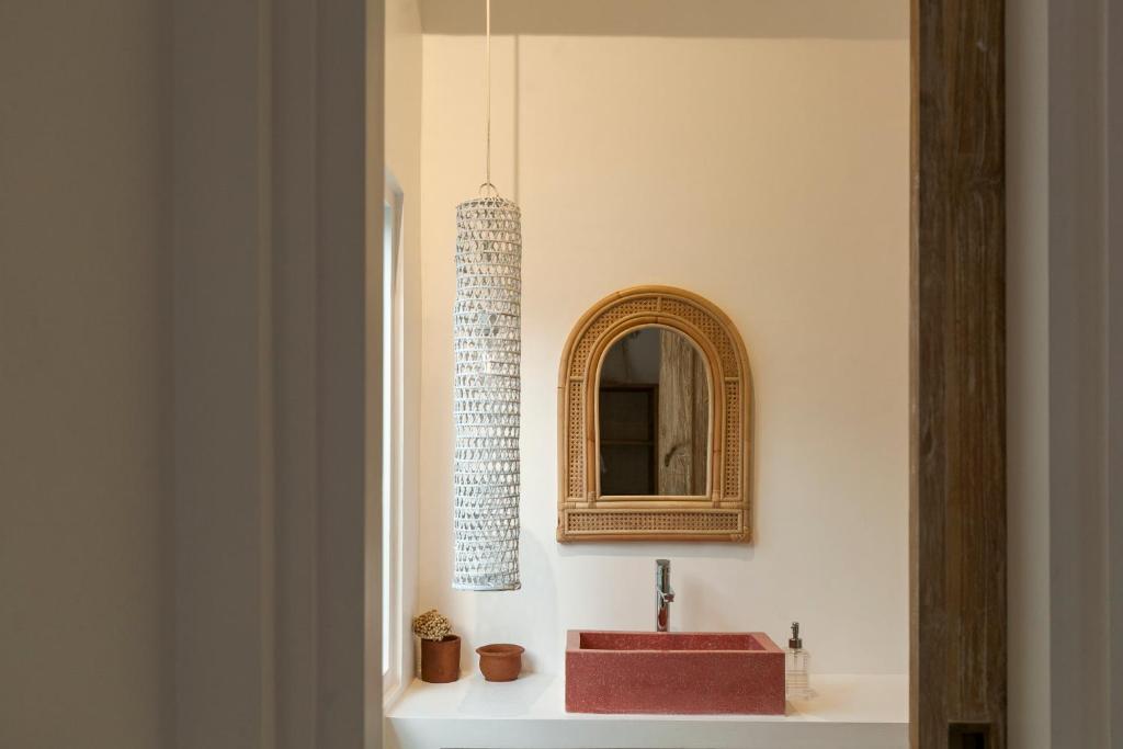 The Bingin Beach Villas' Private Villas - 15