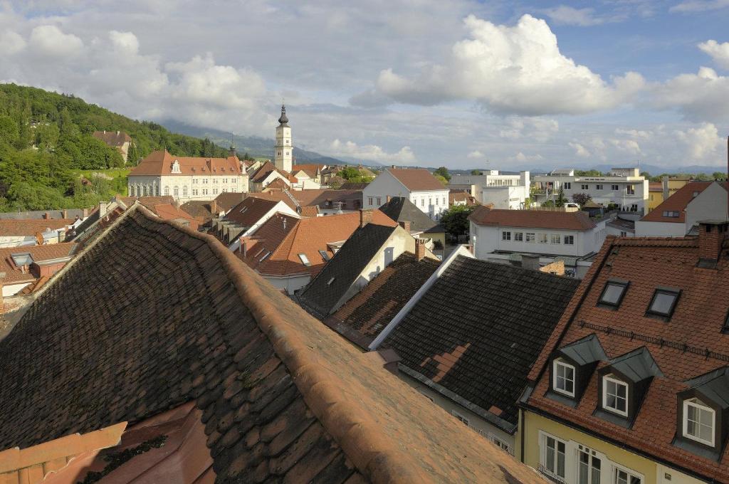 Nespecifikovaný výhled na destinaci Wolfsberg nebo výhled na město při pohledu z hotelu