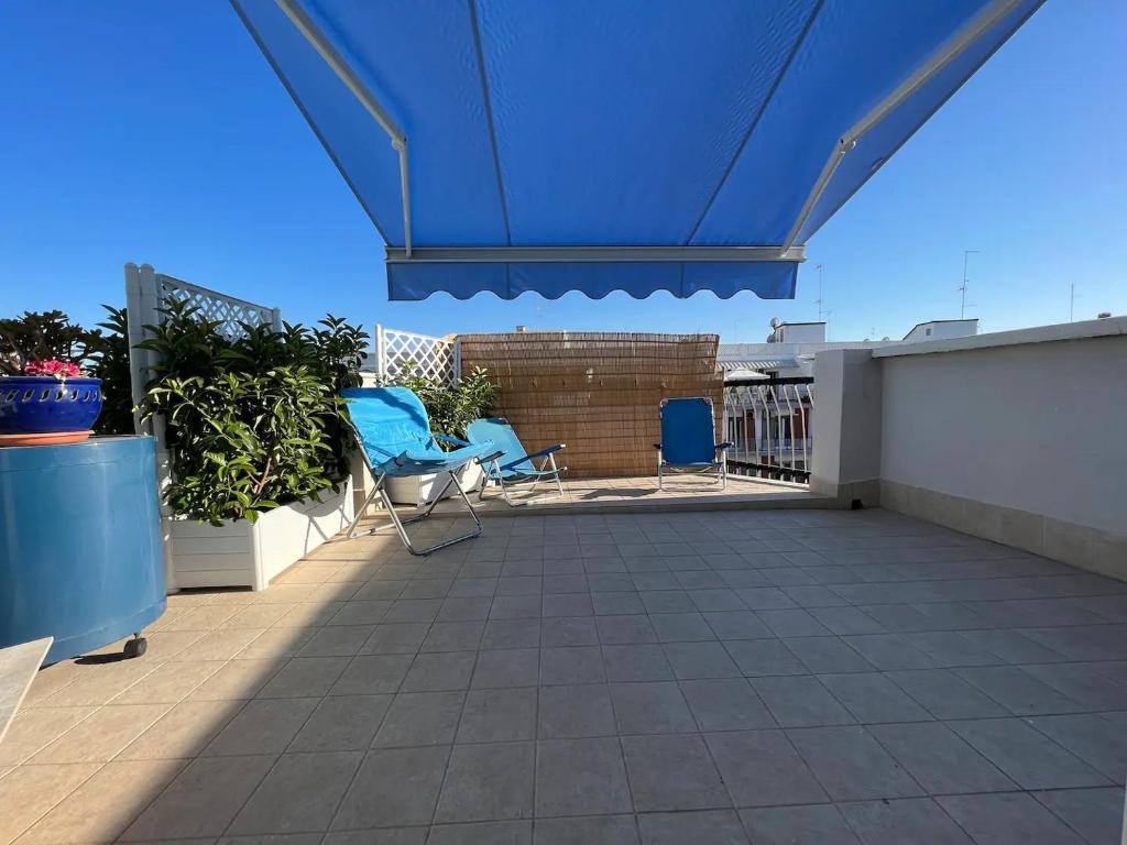 SUMMER PARADISE - 16