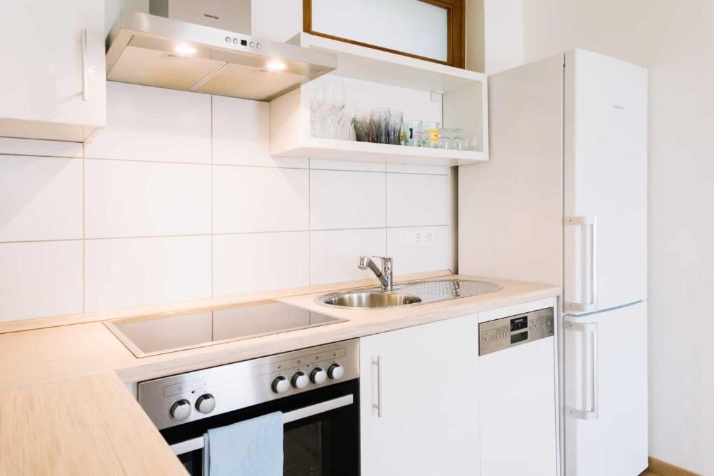 Kuchnia lub aneks kuchenny w obiekcie Diófa Apartman