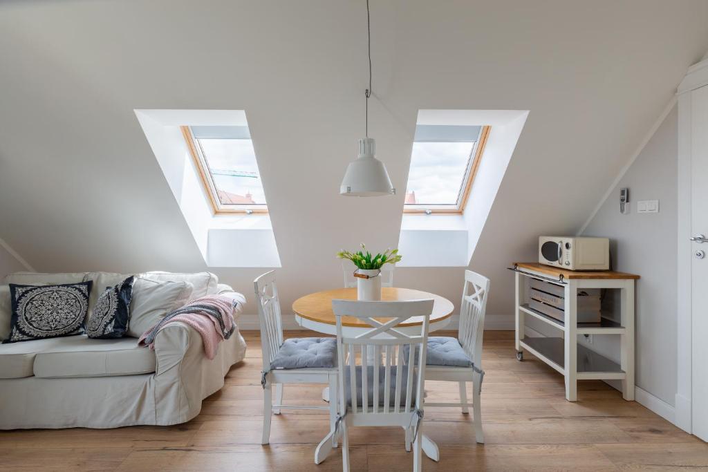 Kuchyňa alebo kuchynka v ubytovaní Apartament Bulvar Starówka