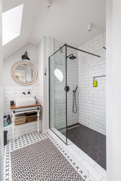 Kúpeľňa v ubytovaní Apartament Bulvar Starówka