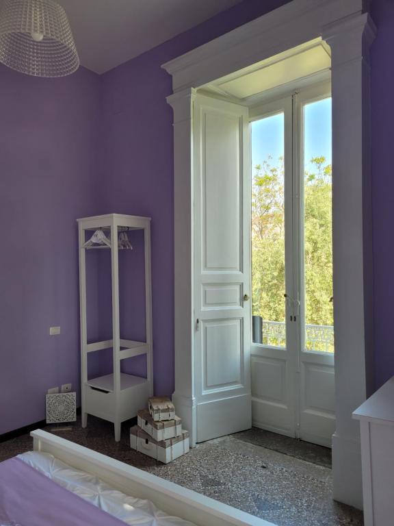 Postel nebo postele na pokoji v ubytování Caluga House