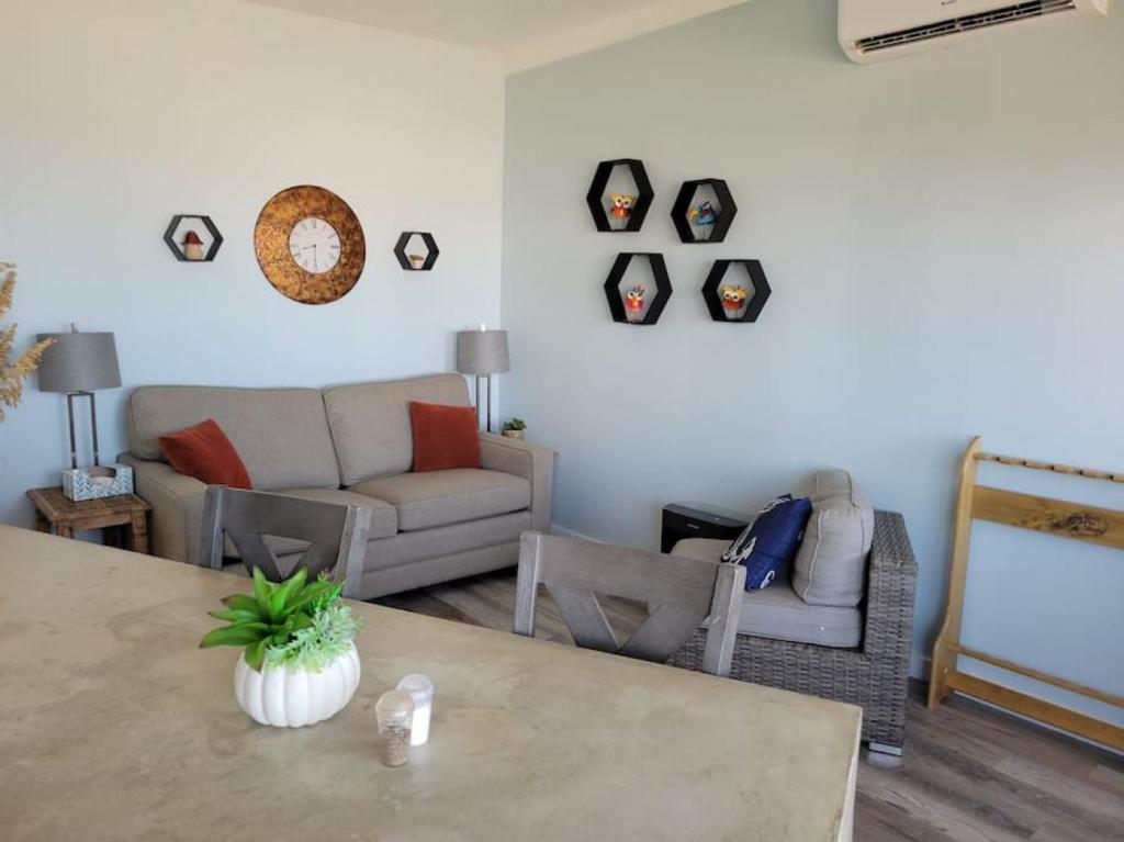 Posezení v ubytování Las Casitas on Magnolia Beach - Casita A