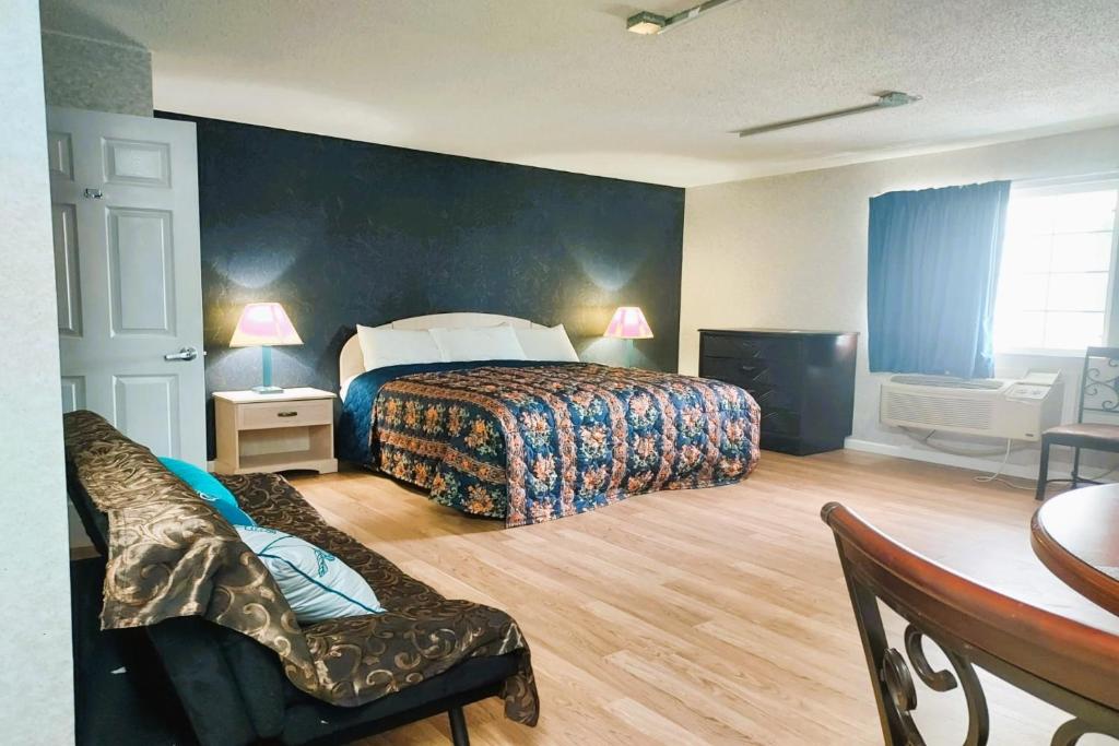 Posezení v ubytování Studio Inn and Suites