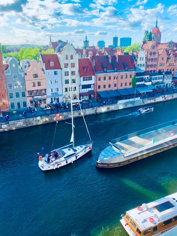 Baltic Riviera Apartments Granaria Premium River and Old Town