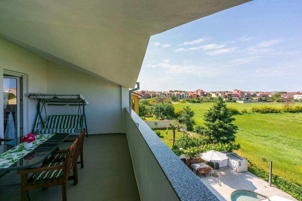 Balkón alebo terasa v ubytovaní Apartments Pool