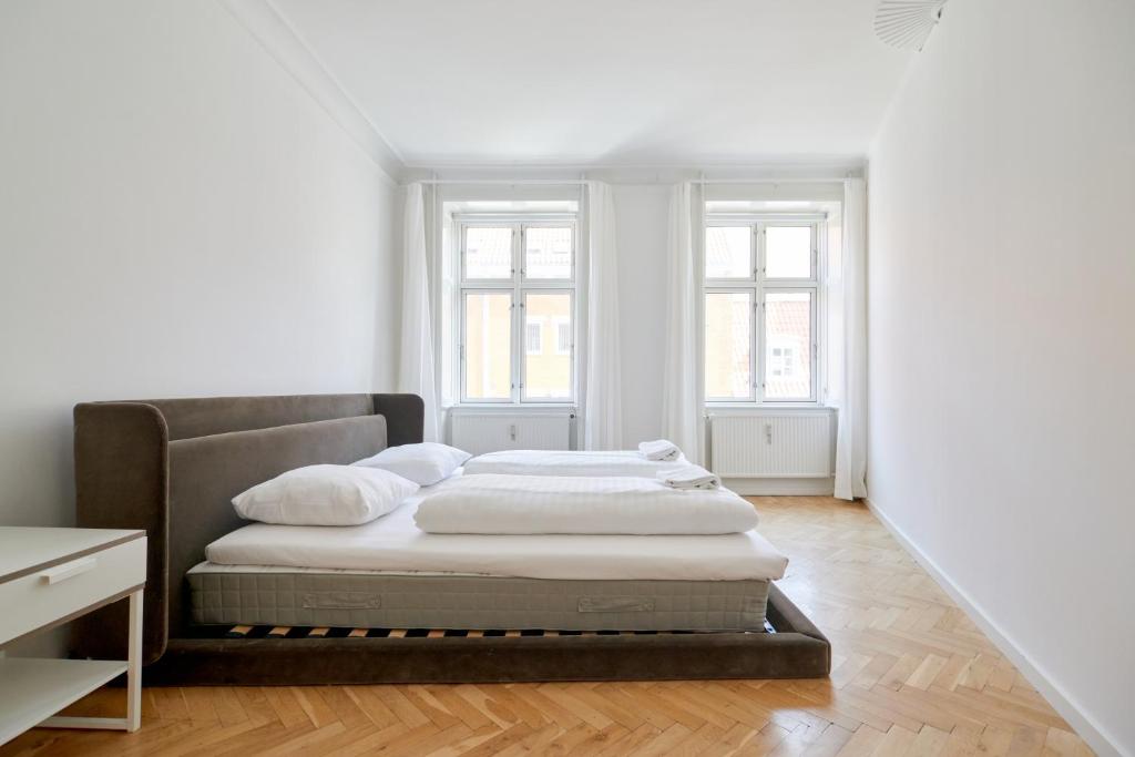 Luxury Apartment · Next to Kings Garden · Heart of Copenhagen