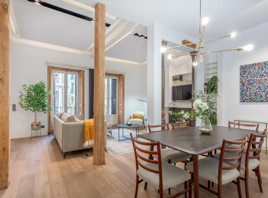 City Center modern apartment for 4 SANTA TERESA II, Madrid (precios