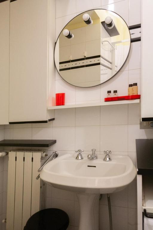 Zdjęcie z galerii obiektu BnButler - Pontaccio 4 - Brera - Atmosfere di Charme in Pieno Centro w Mediolanie