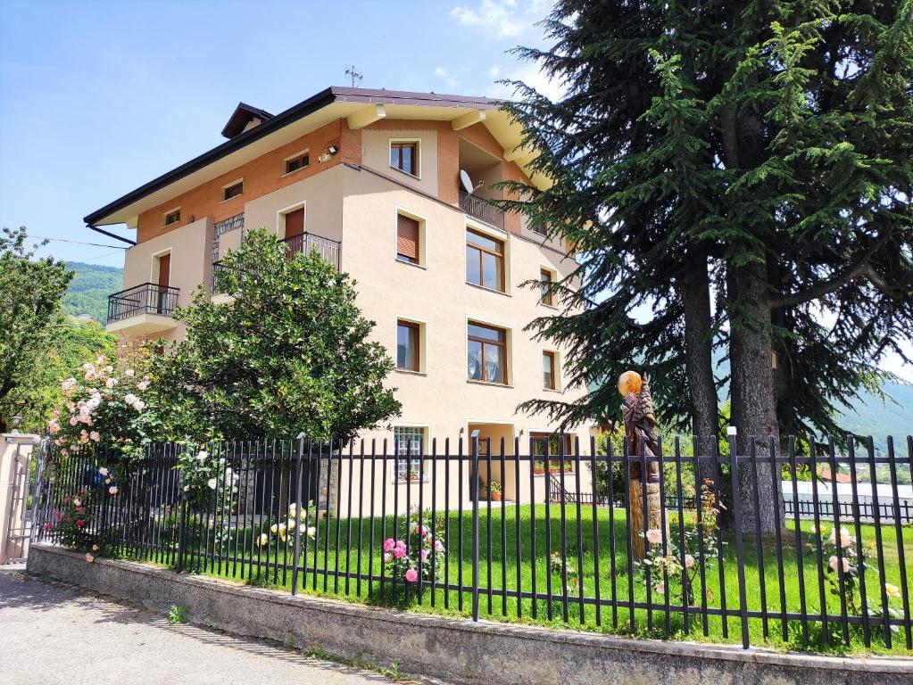 Budova, kde se apartmán nachází
