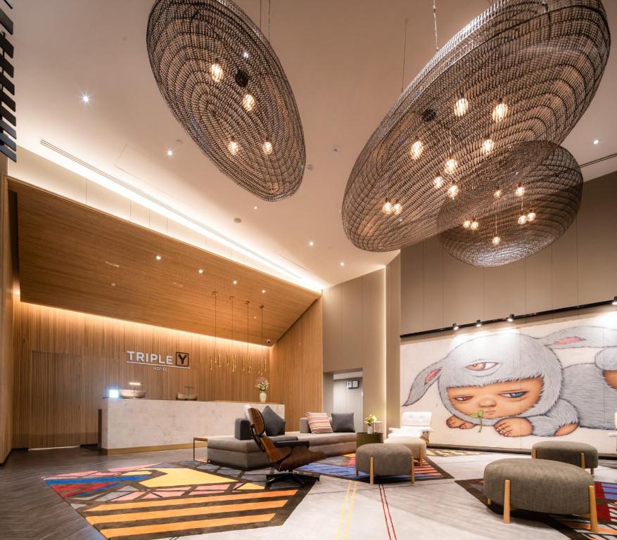 Triple Y Hotel - Resim 9