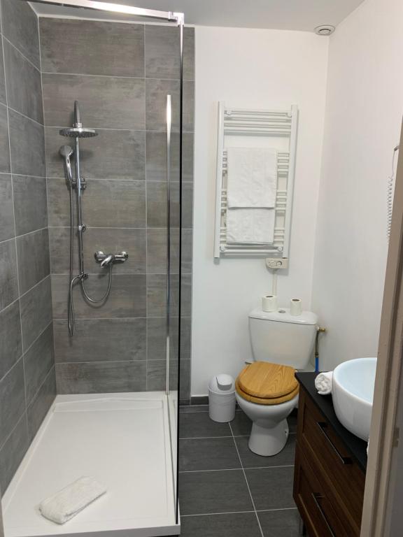 Koupelna v ubytování Hôtel Spa L'Ermitage