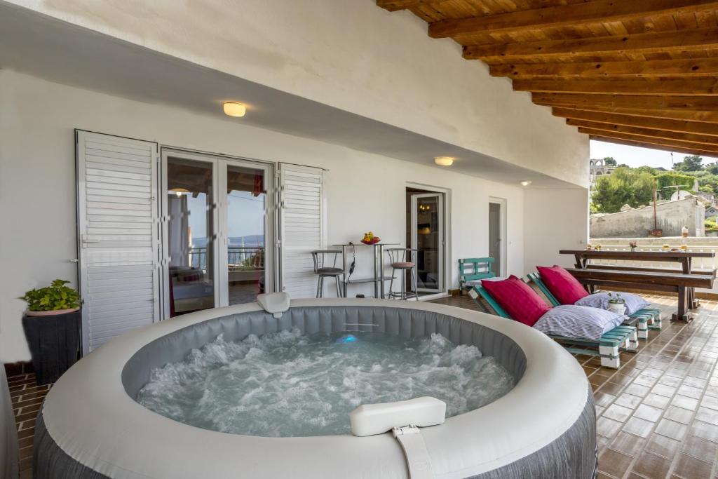 Imagine din galeria proprietății Apartments Keko în Jesenice