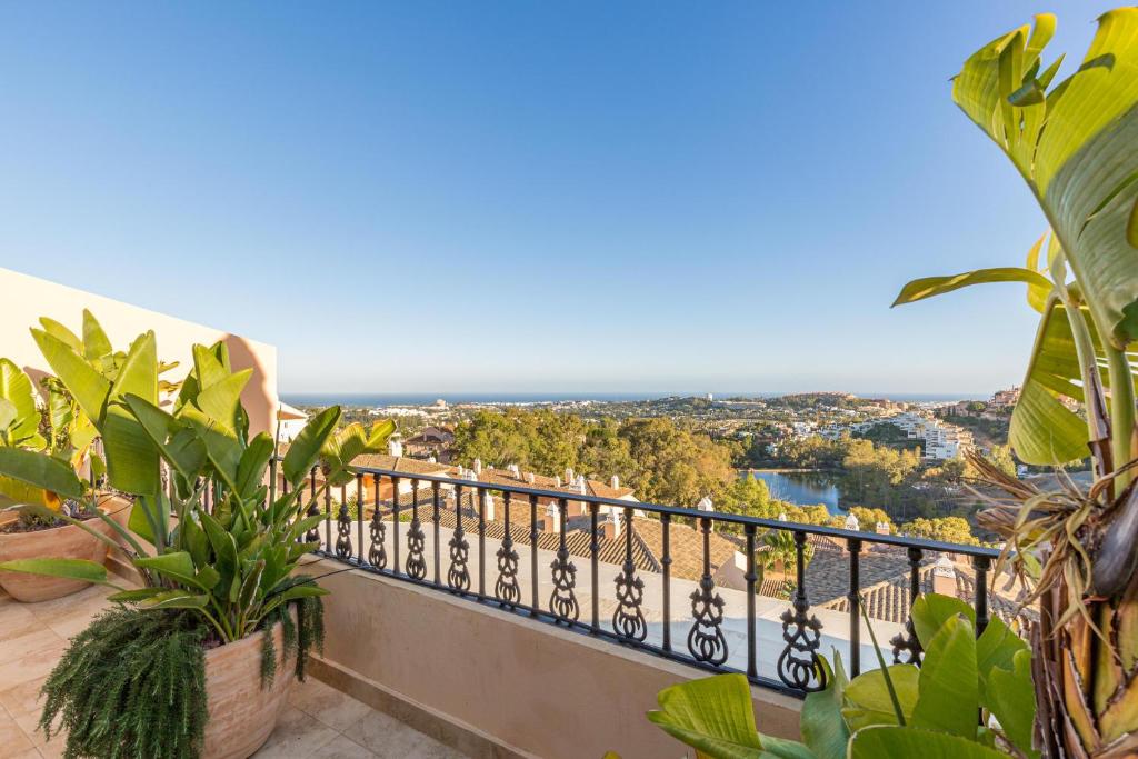 Penthouse Rental Puerto Banus