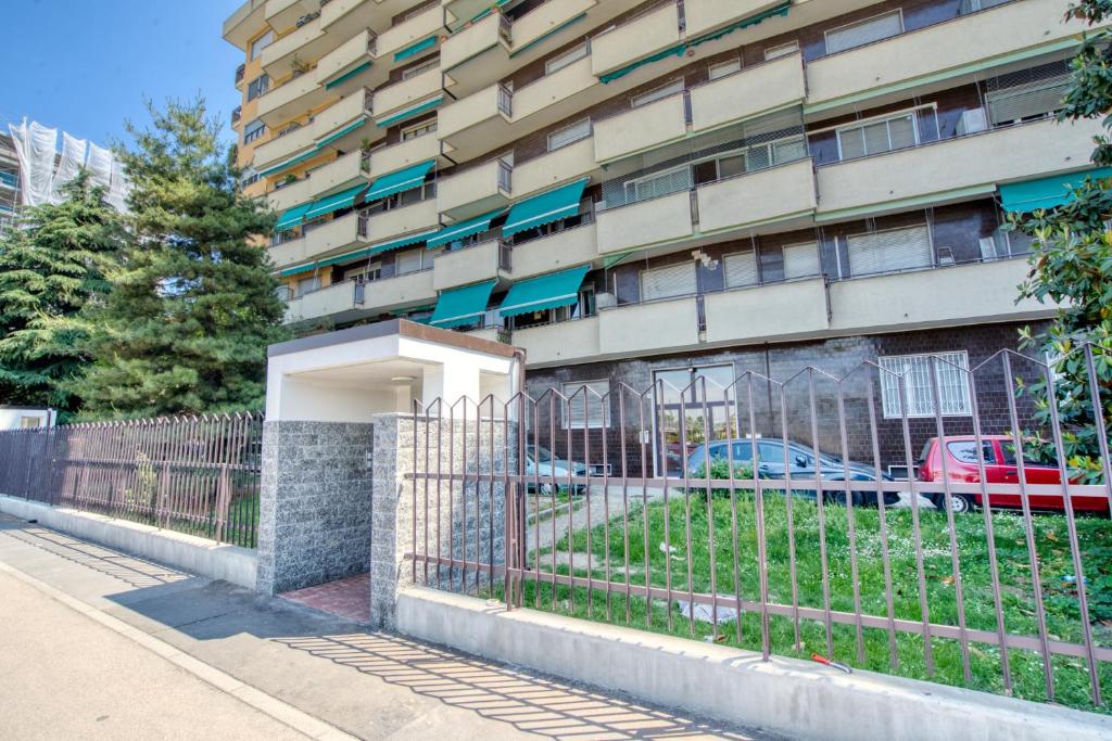 The building in which Az apartmant is located
