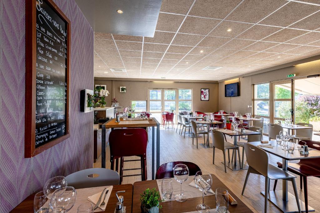 Restaurace v ubytování Campanile Dijon Nord - Toison D'or