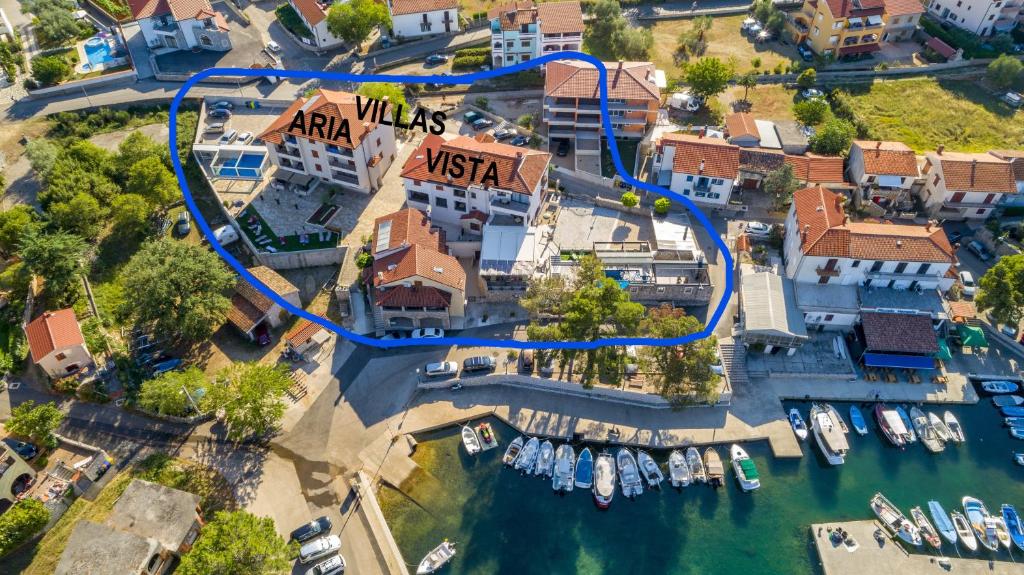 Nespecifikovaný výhled na destinaci Malinska nebo výhled na město při pohledu z bed and breakfast