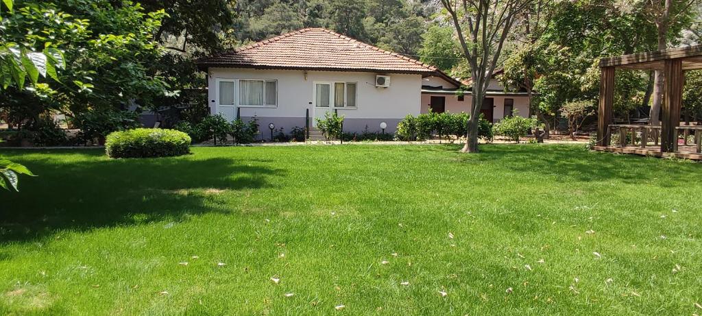 Zahrada ubytování Garden Pansiyon Çıralı