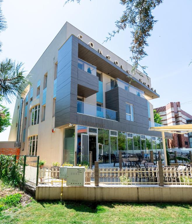 Budova, kde se hotel nachází